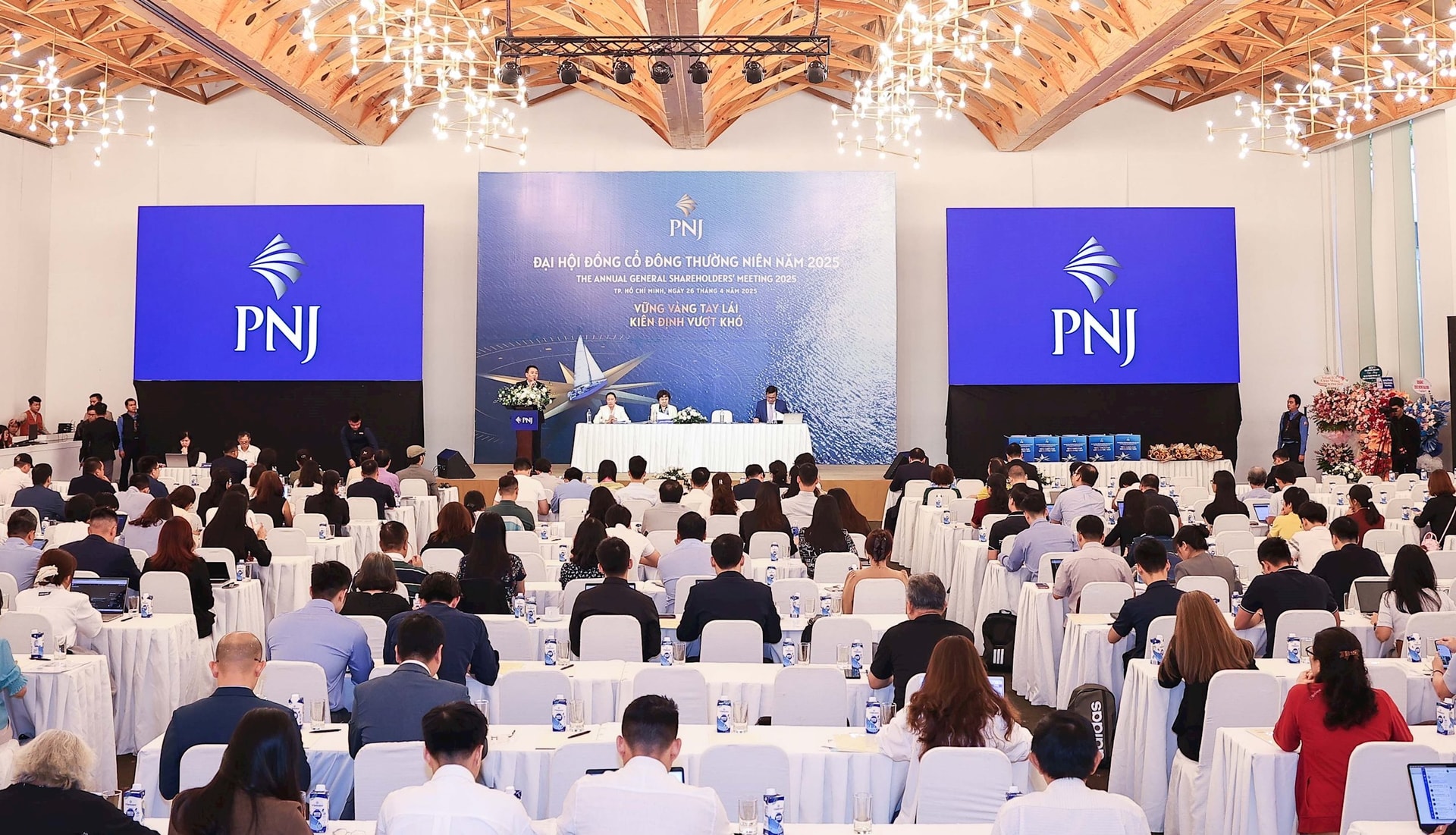 Tình hình kinh doanh của PNJ